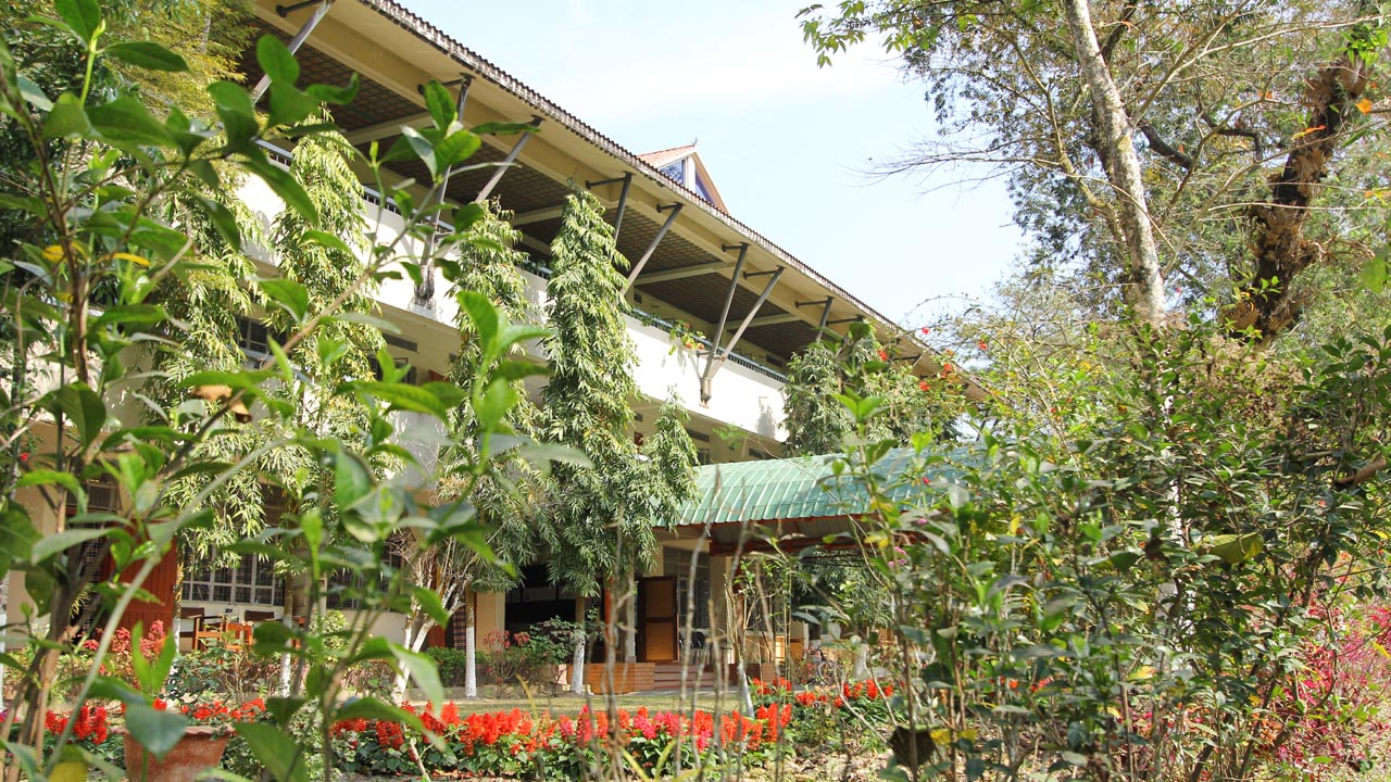 Exterior Image-3